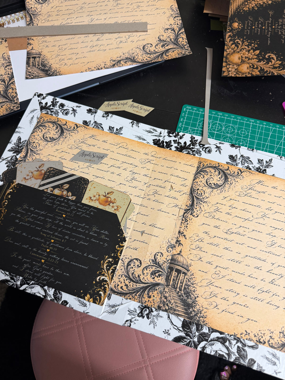 AppleScript Notepad Binder – Vintage Faith Collection