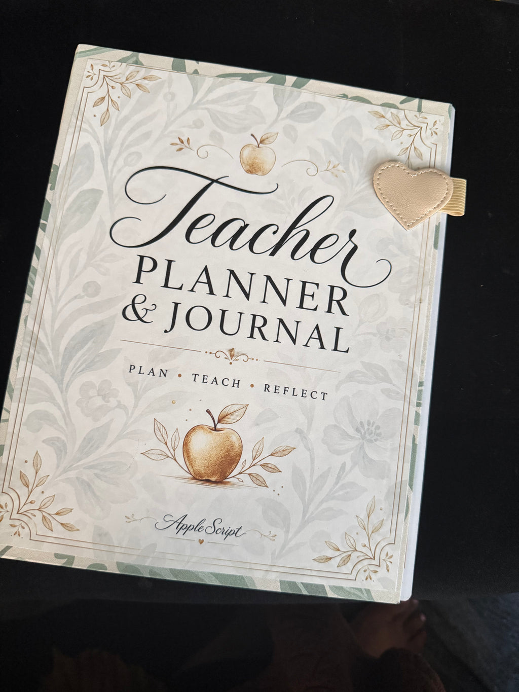 AppleScript Teacher Planner & Journal
