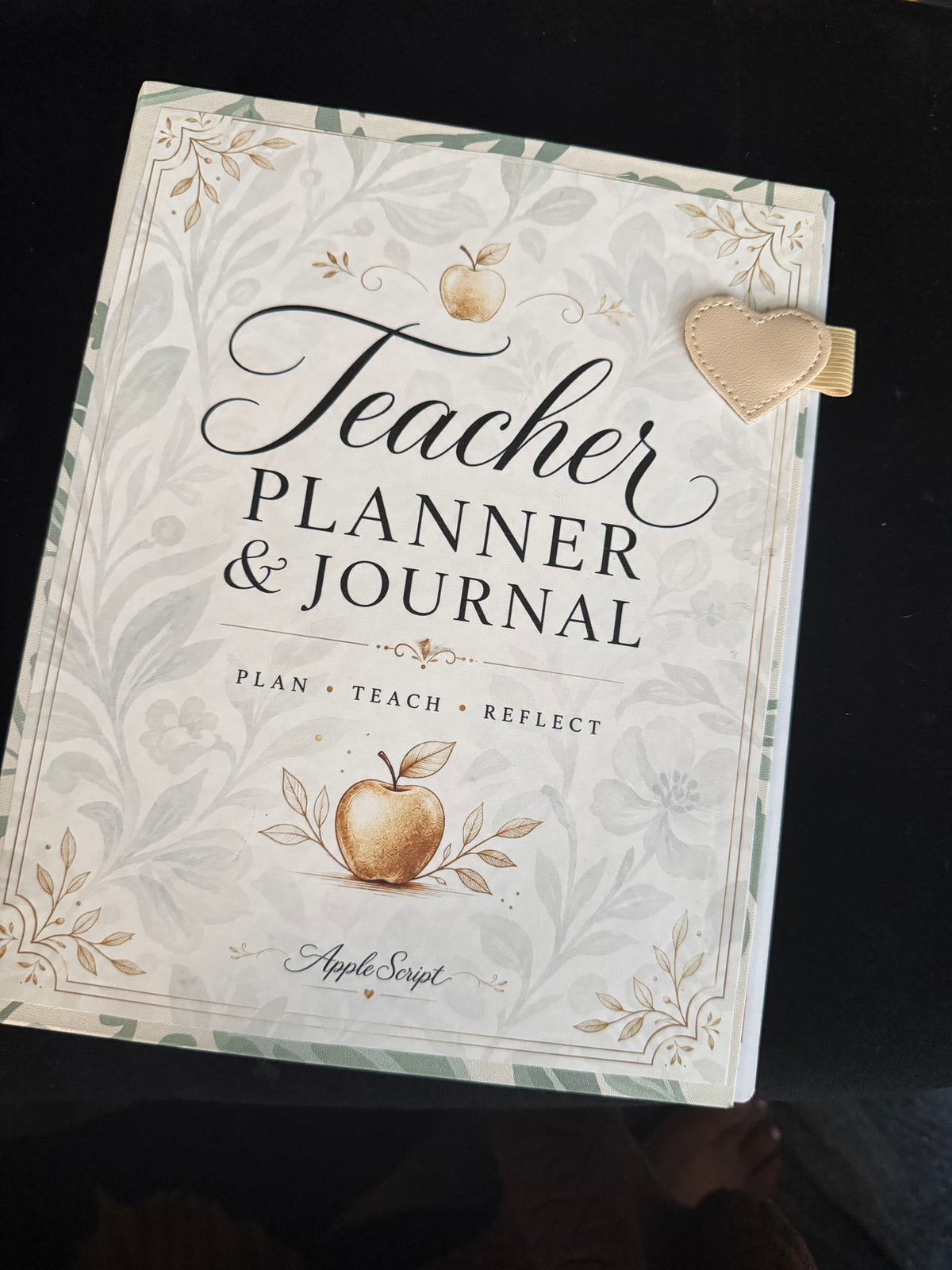 AppleScript Teacher Planner & Journal