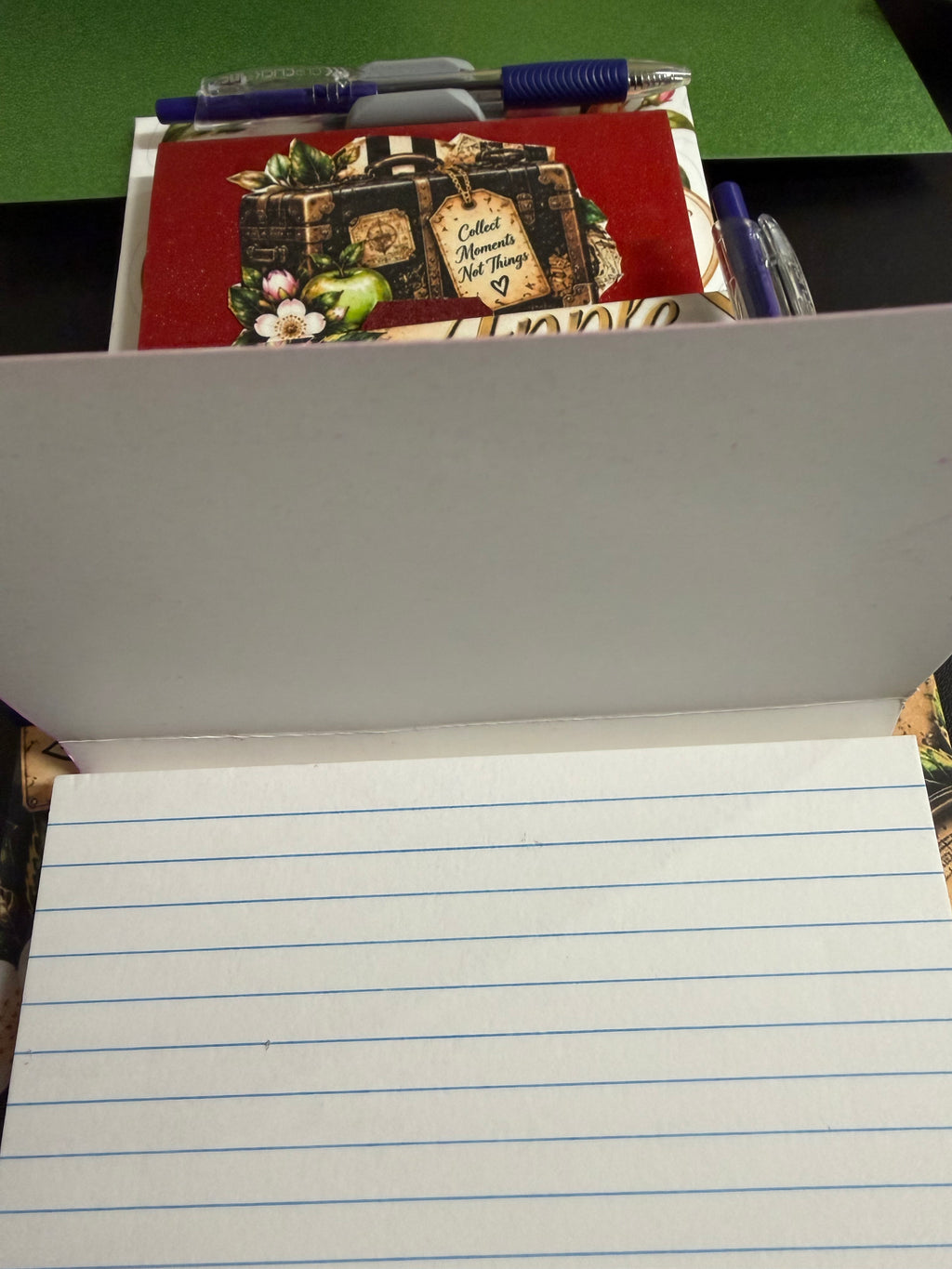 AppleScript Small Desk Notepad Station